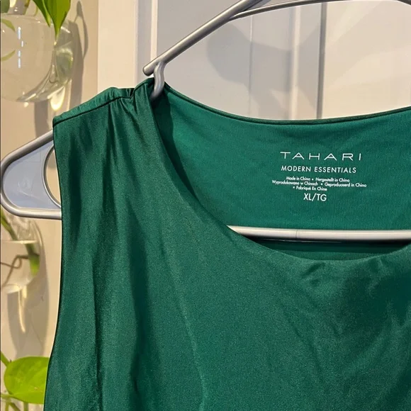 Tahari Women's Emerald Tank Top - Picture 2 of 4